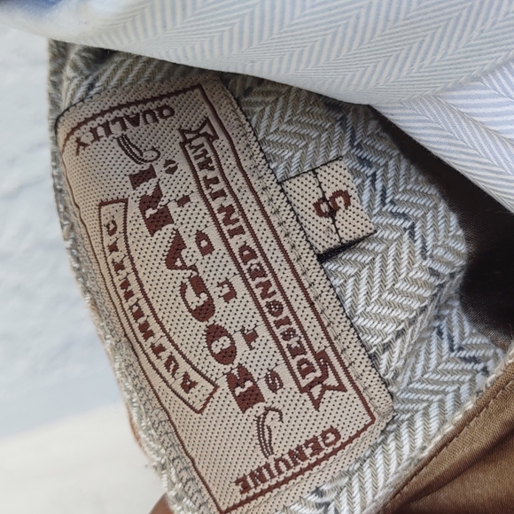 BOGARI STUDIO MEN'S (5) BUTTON LUXURY BEST VEST 🦺 - Picture 16 of 17